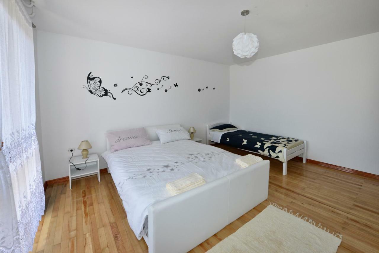 Apartment Kuki Porec Exterior photo