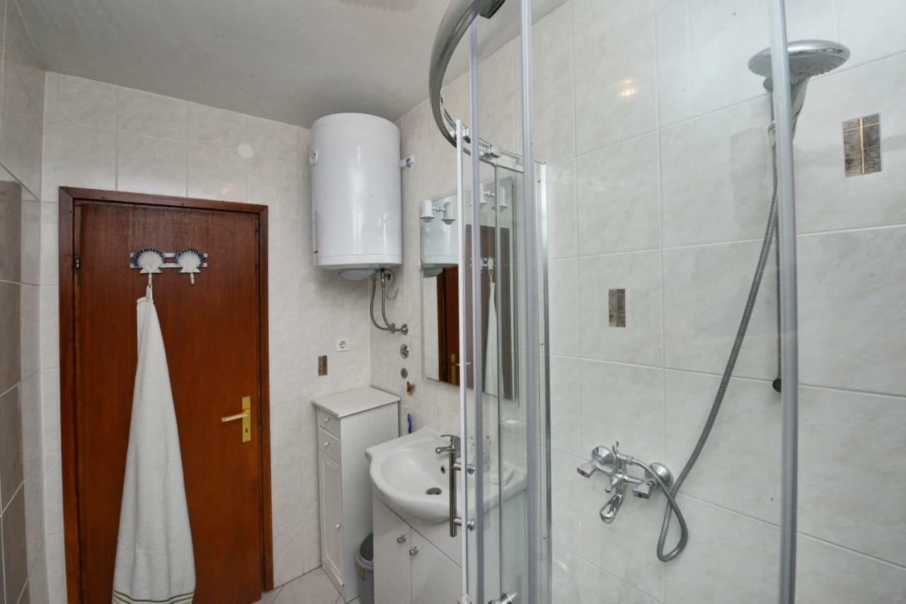 Apartment Kuki Porec Exterior photo